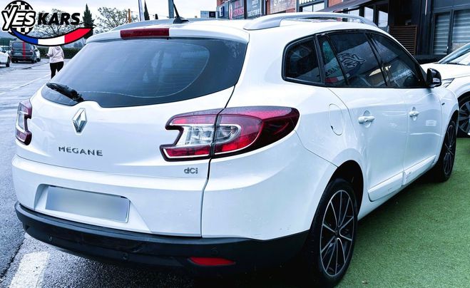 Renault Megane Estate 1.6 dCi 130ch energy FAP Bose-MOT Blanc de 2012