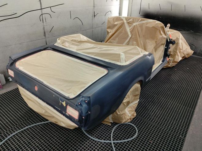 Ford Mustang cabriolet code C, peinture, capote et in BLEU de 1966