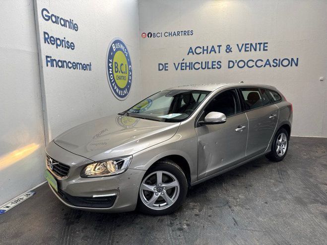 Volvo V60 D2 120CH KINETIC GEARTRONIC Gris de 2016