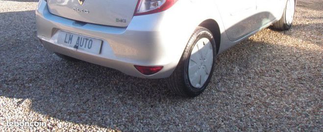 Renault Clio III (2) 1.5 DCI 90 EXPRESSION CLIM 5P EC Gris de 2012