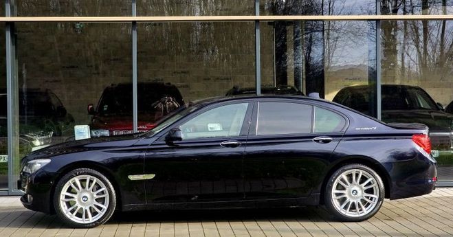 BMW Serie 7 (F01-F02) ACTIVEHYBRID7 354CH EXCLUSIVE Bleu de 2011