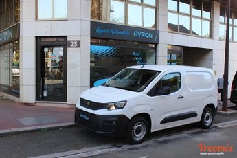  Voir d&eacute;tails -Peugeot Partner II 1.6 BLUEHDI 100 STANDARD PREMIUM &agrave; Enghien-les-Bains (95)