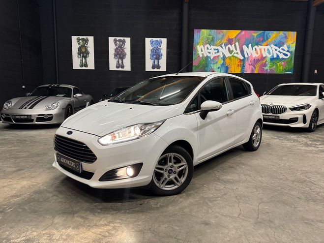 Ford Fiesta VI Phase 2 1.0 SCTi EcoBoost 100 ch 5 Po Blanc de 2015