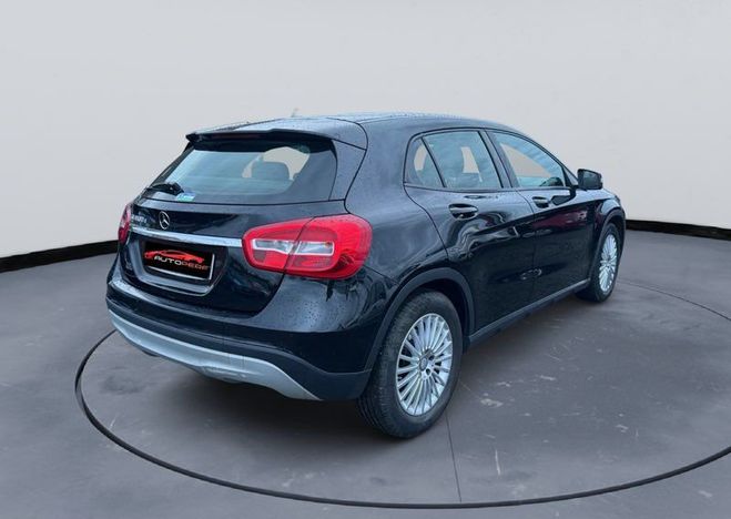 Mercedes Classe GLA Classe 180D 110CH Bluetooth R�gulateur d Noir de 2016