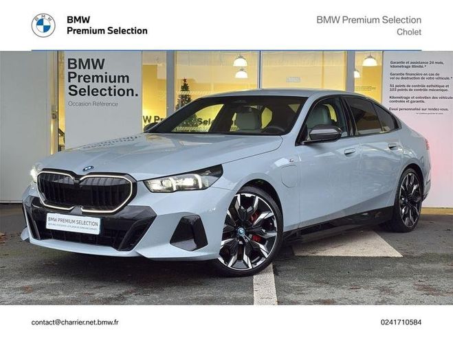 BMW Serie 5 550e 489ch M Sport xDrive M Brooklyngrau M�tallis� de 2024