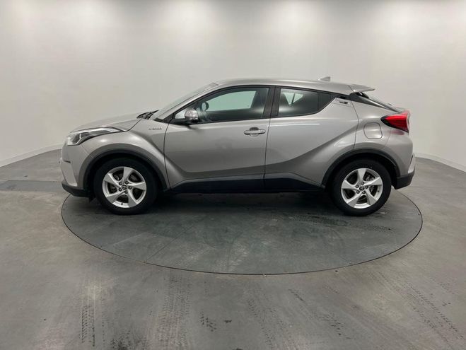 Toyota C HR HYBRIDE 122h Dynamic Gris M�tallis� de 2019