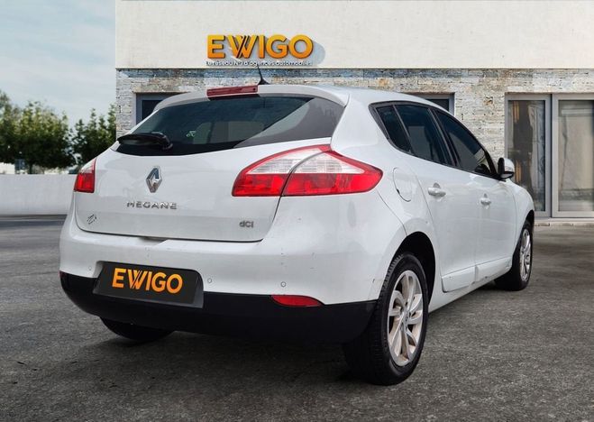 Renault Megane 1.5 dci 110 dynamique suivi complet revi Blanc de 2013