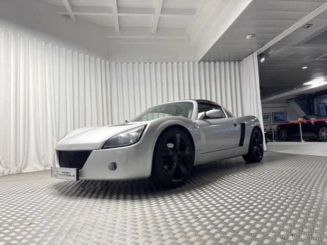 Opel Speedster 2.2 16V 147CV Gris de 2002