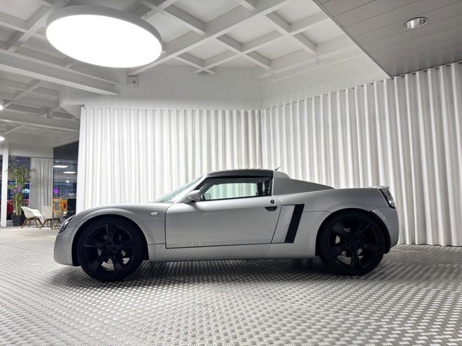 Opel Speedster 2.2 16V 147CV Gris de 2002