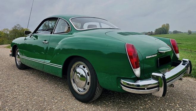 Volkswagen Karmann Ghia coupe 1974 Vert de 1974