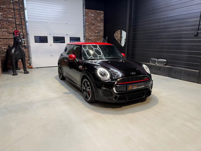 Mini One HATCH 3 PORTES F56 231 cv John Cooper Wo Noir de 2017