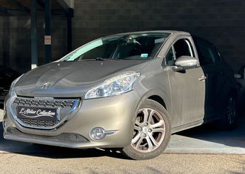  Voir d&eacute;tails -Peugeot 208 1,6 HDI 92cv Allure RADAR DE RECUL V�HIC &agrave;  La Penne-sur-Huveaune (13)