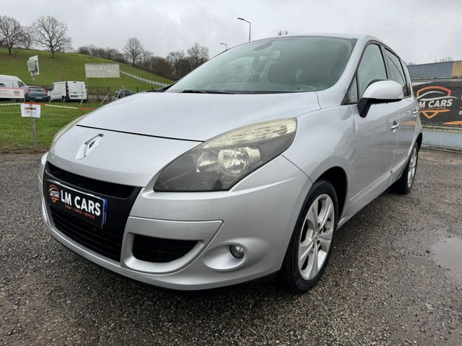 Renault Megane SCENIC III 1.5 DCI 110CV Confort Dynamiq Gris de 2010