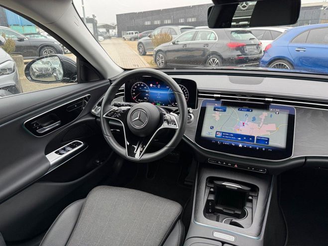 Mercedes Classe E 300 Te Avantgarde*DISTR*Kamera*Keyless*T Gris M�tallique de 