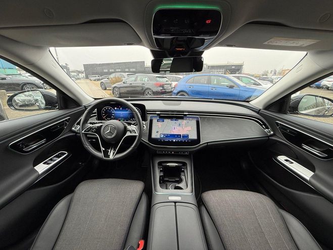 Mercedes Classe E 300 Te Avantgarde*DISTR*Kamera*Keyless*T Gris M�tallique de 