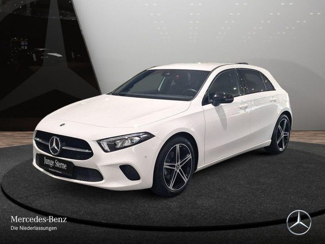 Mercedes Classe A 200 ? PROGRESSIVE+NIGHT+LED+KAMERA Blanc de 