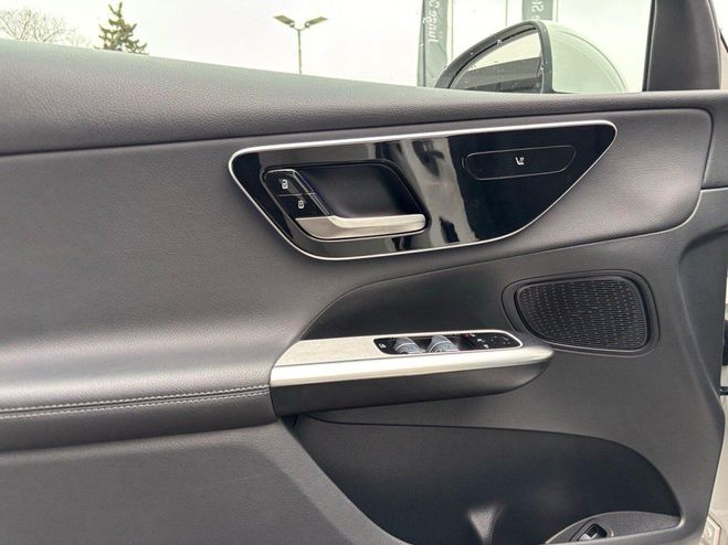 Mercedes GLC 300 de 4M  AVANTG LED AHK KAMERA EASY-P  Blanc de 