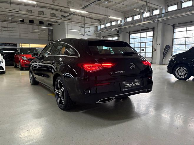 Mercedes Classe E 250 Shooting Brake SB Prog R�Cam Multibe Noir de 