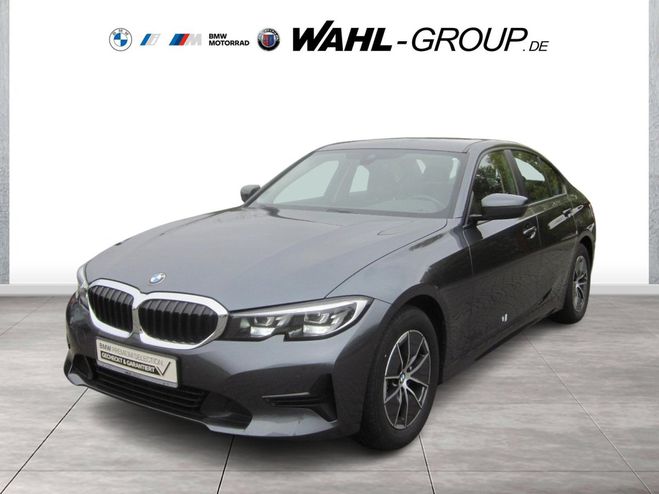 BMW Serie 3 318 d ADVANTAGE LC PROF PARKASSIST ALARM Gris M�tallique de 