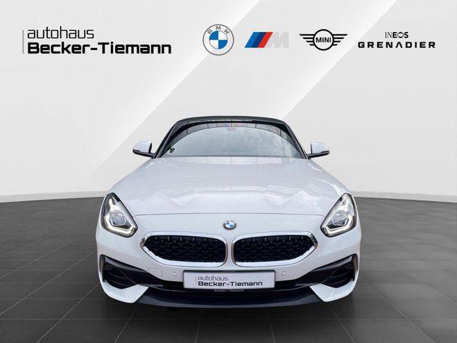 BMW Z4 sDrive20i adap. LED Navi HiFi Sitzh. et Blanc de 