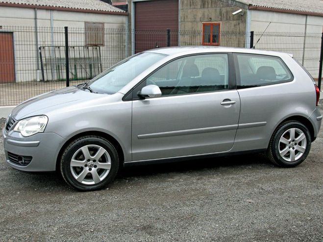 Volkswagen Polo 1.4i 16S Sport Edition Gris m�tallis� de 2006