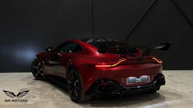 Aston martin V8 Vantage NEW BI TURBO Rouge de 2021