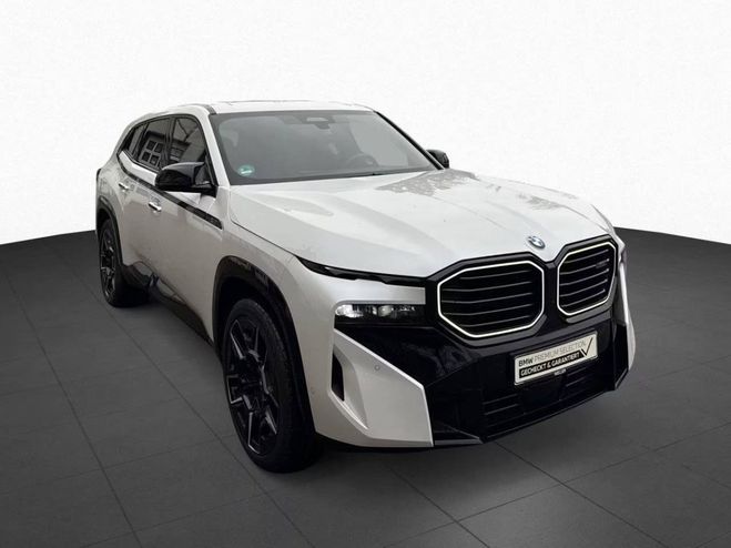 BMW XM 50e IconicGlow BAB-Ass. Massage ACC 360� Blanc Min�ral de 2024