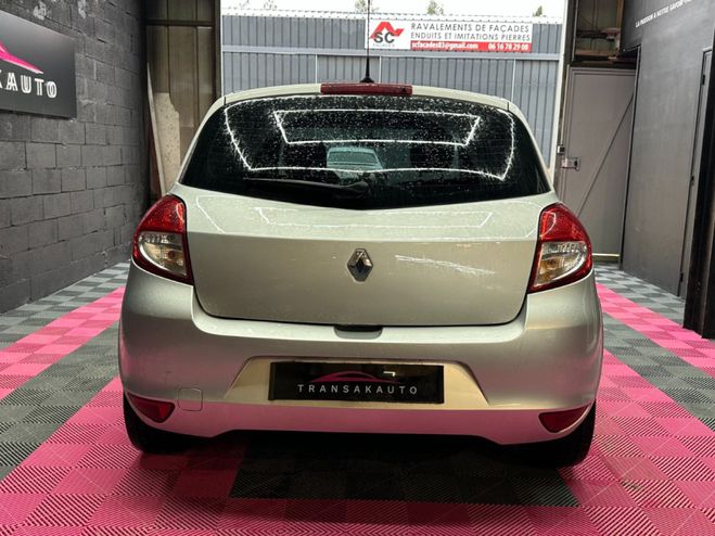 Renault Clio III BUSINESS dCi 75 eco2 Gris de 2012