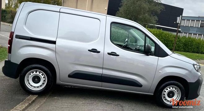 Citroen Berlingo M 650 1.2 PT 110CV BVM6 12/2024 12500HT  Gris de 2024