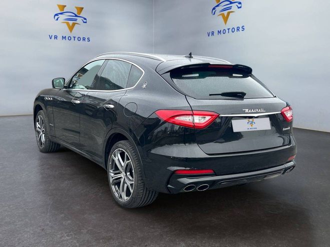 Maserati Levante 3.0 V6 275ch Diesel GranSport *1�re main NOIR de 2020