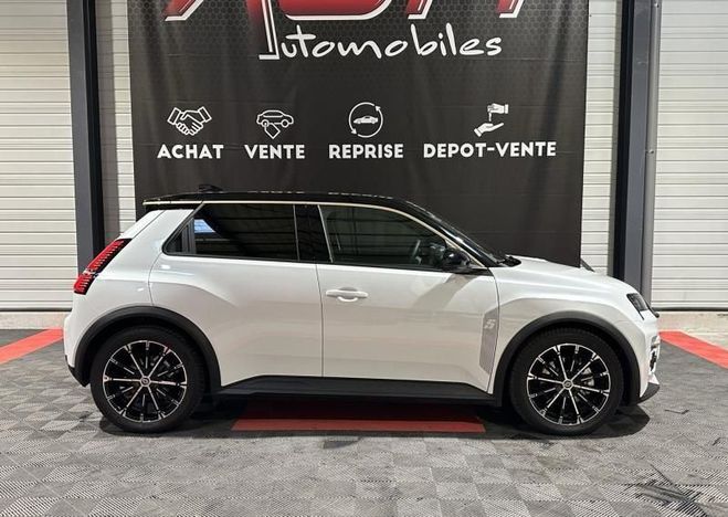 Renault R5 5 E-Tech Electrique 150ch Iconic Cinq au Blanc de 2025