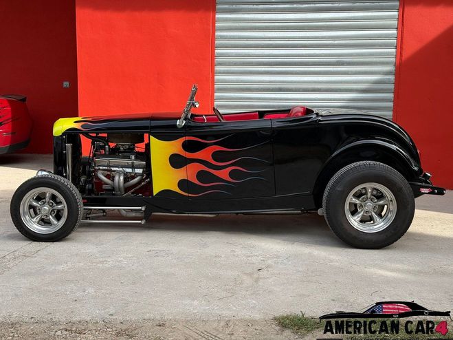 Ford Roadster HighBoy HOT ROD V8 350cid 1932 Noir de 1960