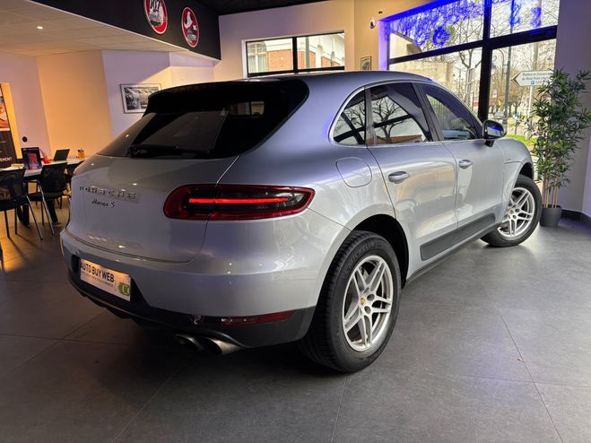 Porsche Macan Diesel 3.0 V6 258 ch S PDK / V�hicule ve GRIS CLAIR de 2014