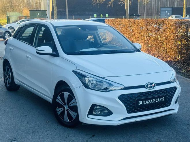 Hyundai I20 1.2i ACTIVE GARANTI CARNET CLIM 1ER PROP Blanc M�tallis� de 