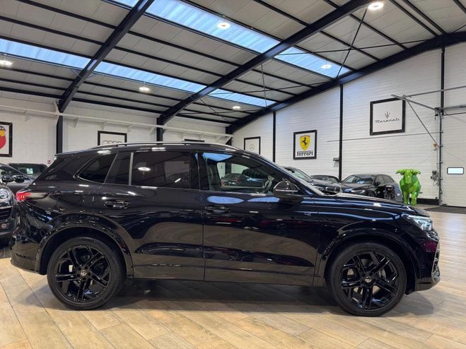 Volkswagen Tiguan 2.0 TDI 150 DSG7 R-LINE Noir de 2024