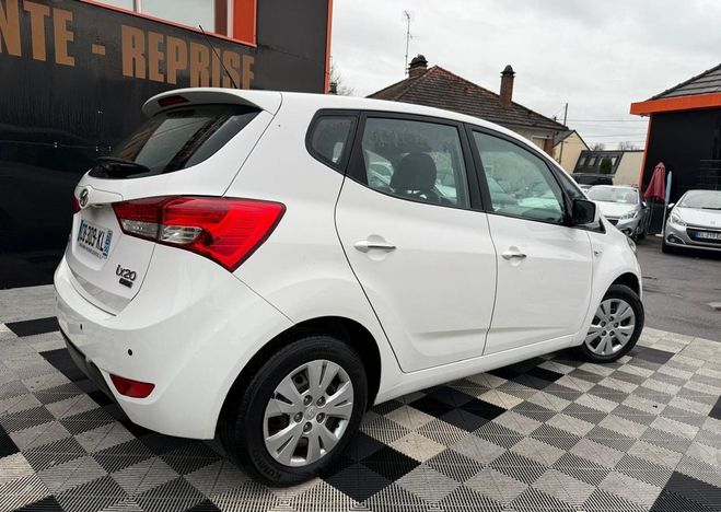 Hyundai Ix20 1.4 CRDI90 PACK INVENTIVE Blanc de 2012