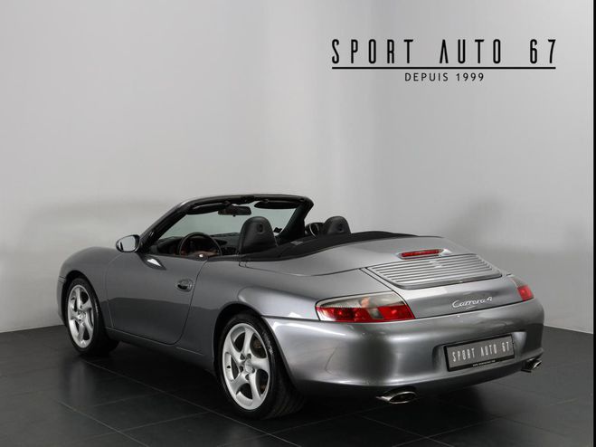 Porsche 911 996 CARRERA 4 CABRIOLET Flat 6 - 3.6 L Sealgrau de 2003