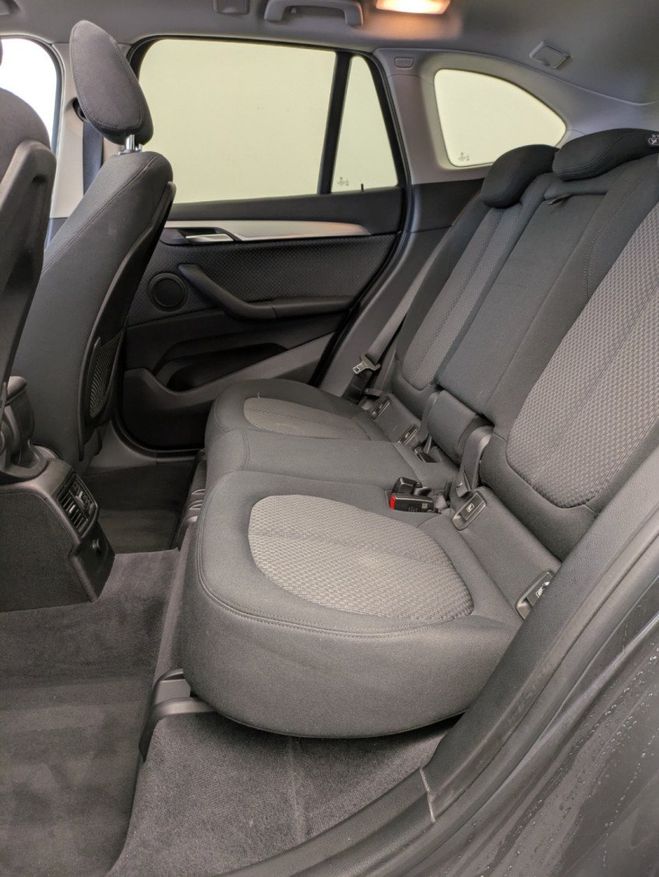 BMW X1 18 I LOUNGE S DRIVE 1.5 140CH Gris de 2018