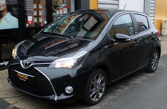 Toyota Yaris 1.3 vvti 100 ch lounge premi�re main Noir de 2015