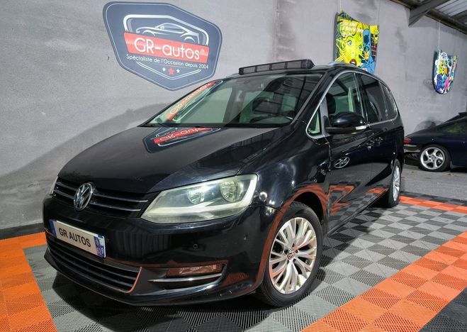 Cliquer pour voir la photo suivante Volkswagen Sharan 2l TDI 140cv 7 places highline 1ER MAIN Noir de 2013