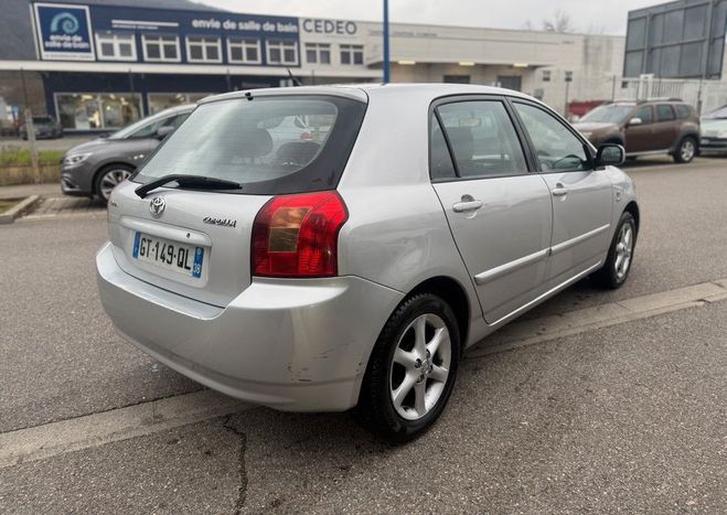Toyota Corolla Verso 1.6 VVTI 16V 110 Gris de 2004