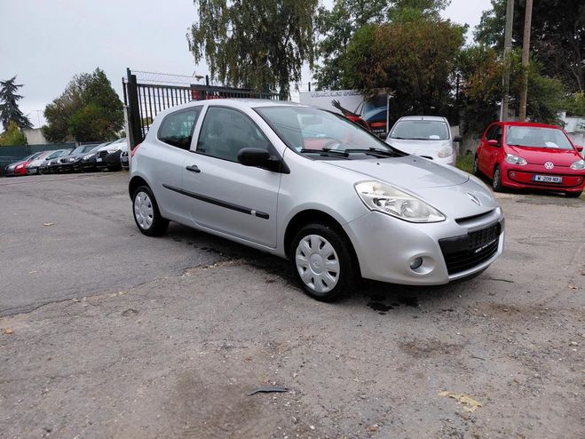Renault Clio 1.2 80 EXTREME QUICKSHIFT Gris de 2009