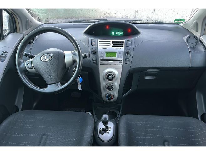 Toyota Yaris Yaris 1.3 - 87 VVT-i BVA Grise de 2006