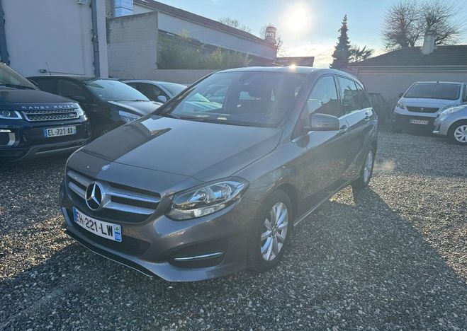 Mercedes Classe B 180 122ch Inspiration 7G-DCT Historique  Gris de 2016