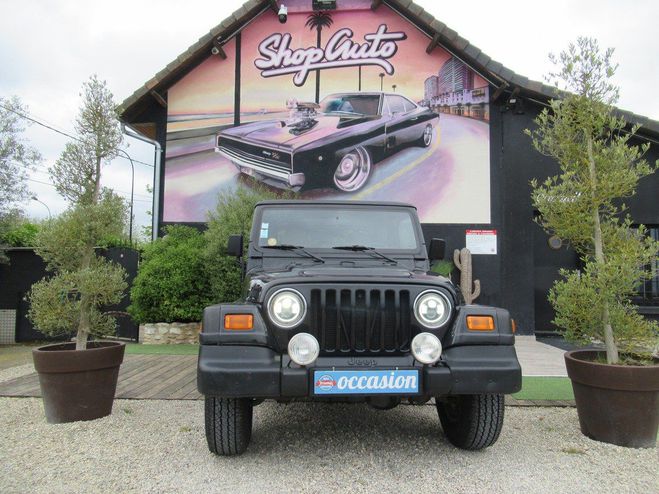 Jeep Wrangler 2.5L Sport 2001 ? 4x4 118 249 km Carte G Noir M�tallis� de 2001