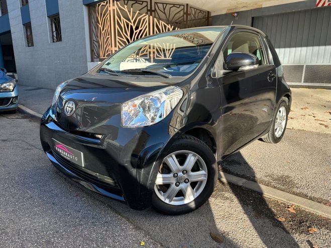 Toyota Iq iQ� 68 VVT-i MultiDrive Automatique Noir de 2009