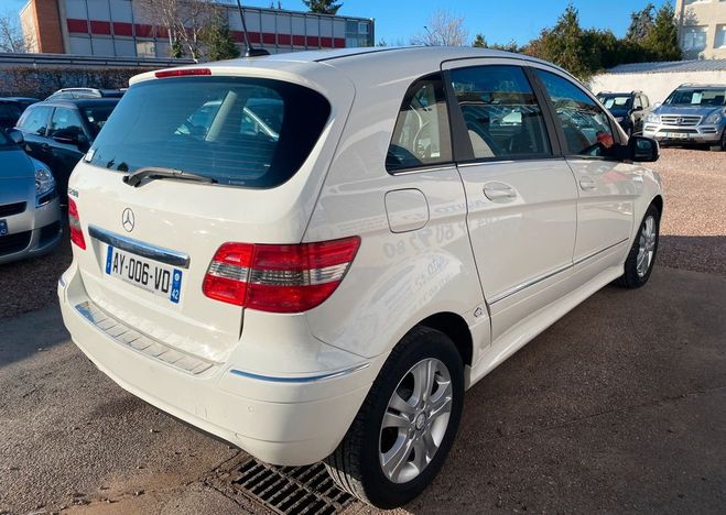 Mercedes Classe B Mercedesclasse 200 136ch design boite au Blanc de 2010