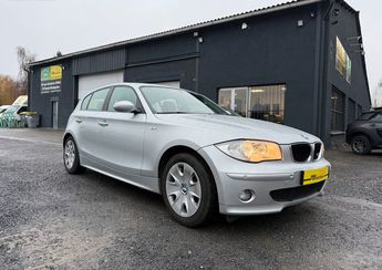  Voir d&eacute;tails -BMW Serie 1 118i boite automatique ��Faible kilom�tr &agrave; Douai (59)
