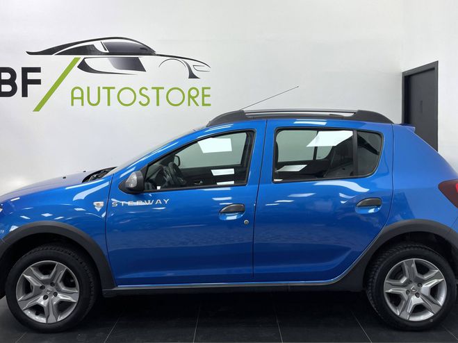 Dacia Sandero 1.0 SCe 75ch Urban Stepway - 19 BLEU C de 2019