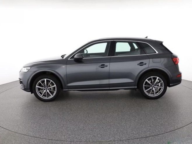 Audi Q5 Quattro 2.0 55 TFSI e - 367 - BV S-troni gris daytona nacr� de 2020